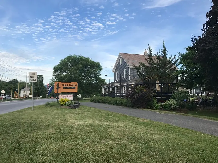 Trail House Kitchen and Bar