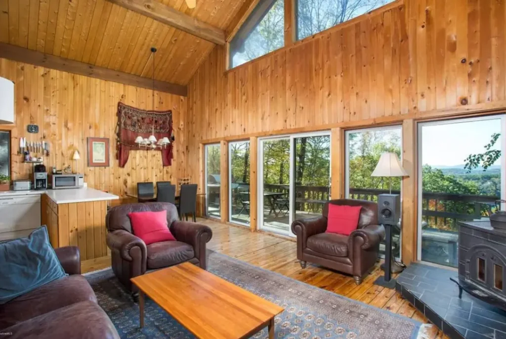 Main level open space