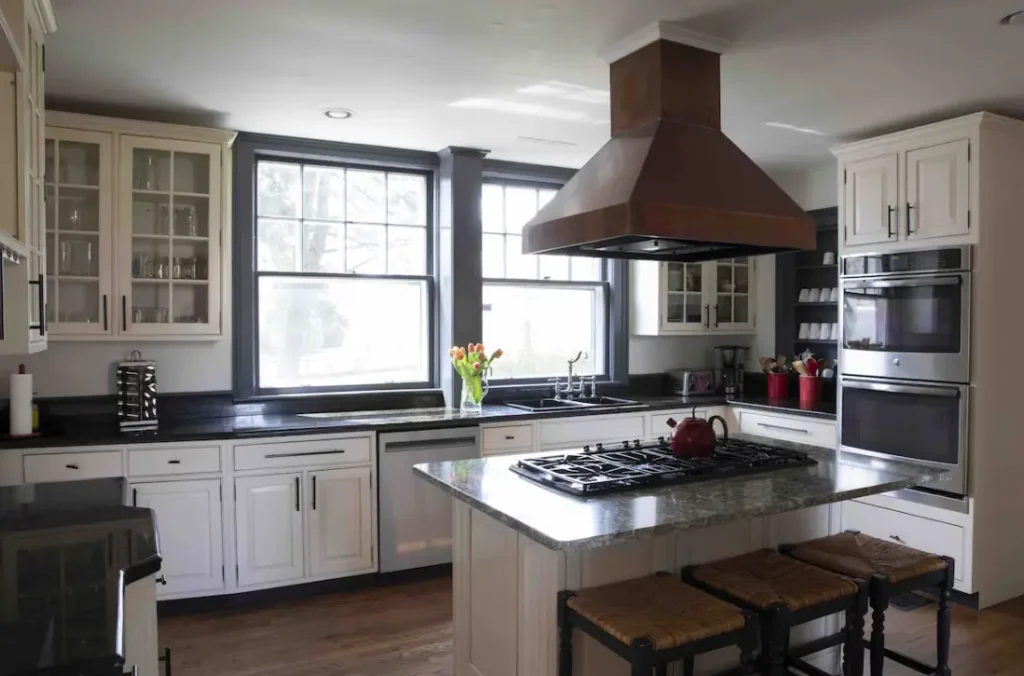 Kitchen area
