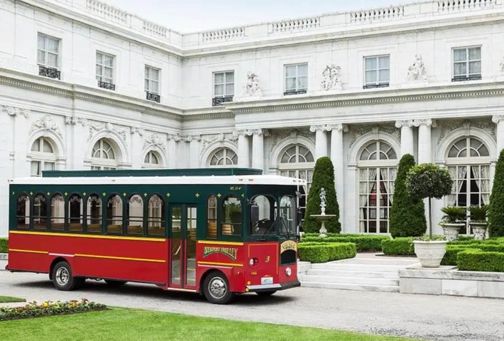 Newport Trolley Tour - Viking Scenic Overview