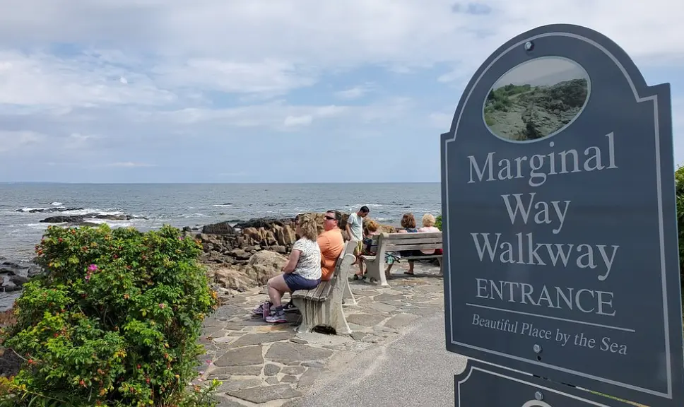 Marginal Way