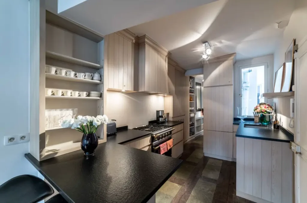 3rd floor kitchen