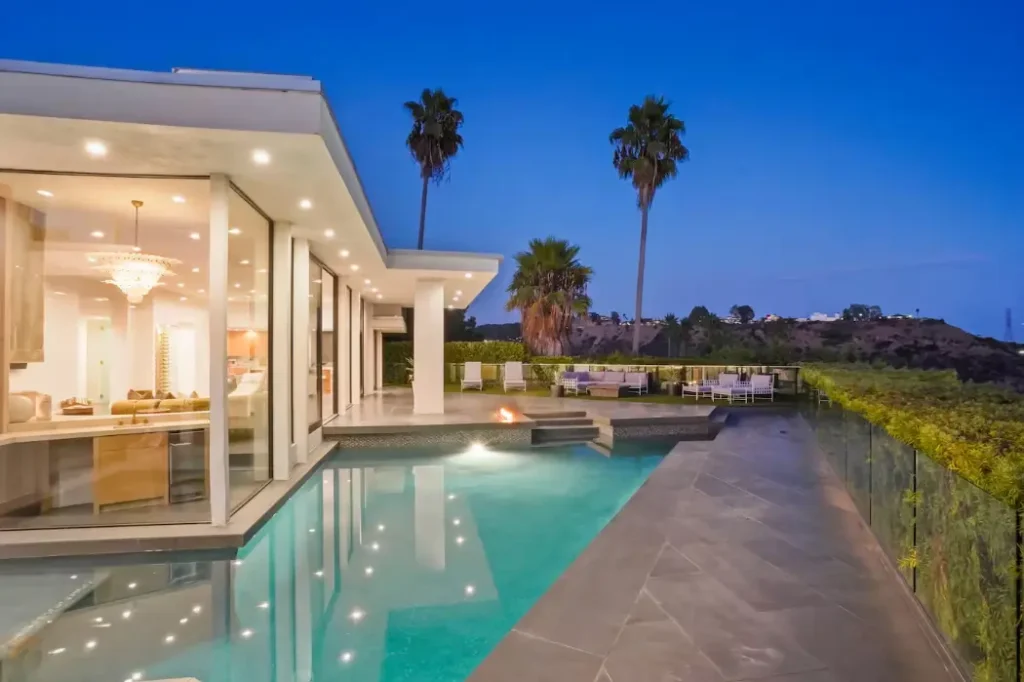 A sleek private pool