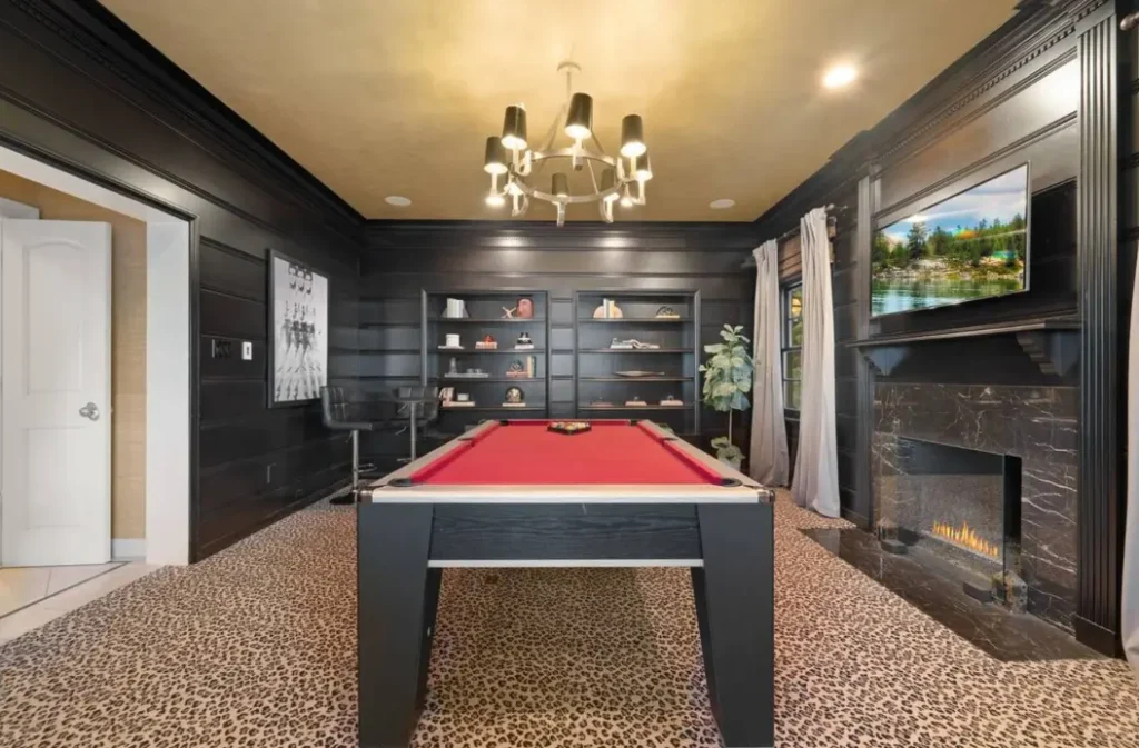 Billiards room