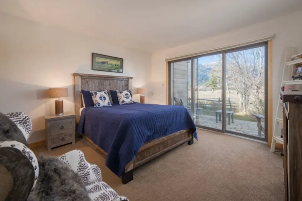 Bedroom with outdoor view