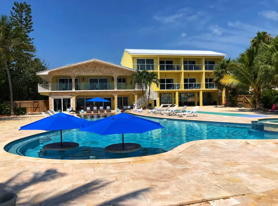 Tiki Looking Over The Pool