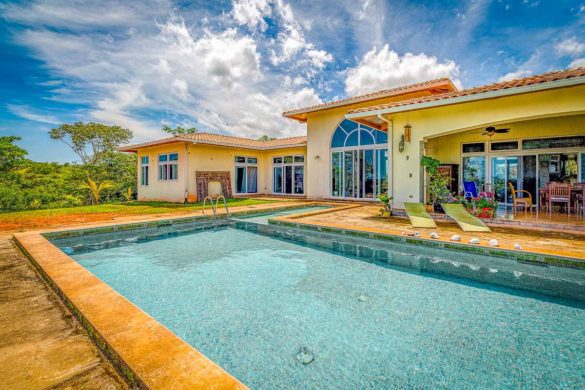 23 Top-Rated Airbnbs in Puerto Rico: Beach Houses, Pool Houses + Villas