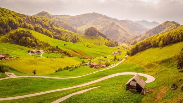 Best Airbnbs in Switzerland Featured Image
