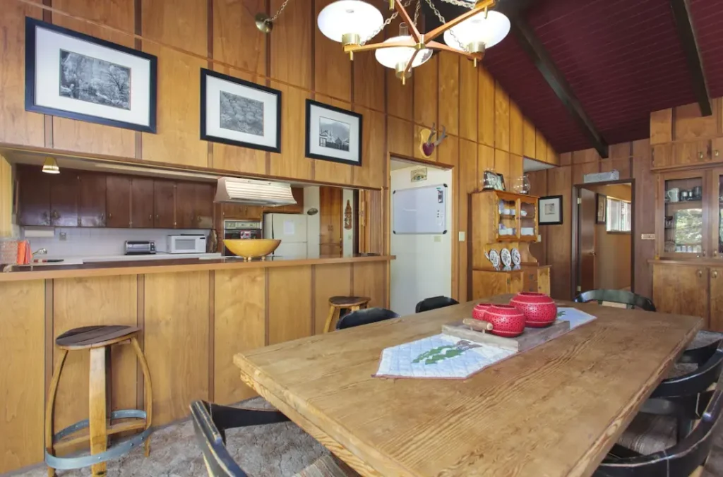 Dining Room Area