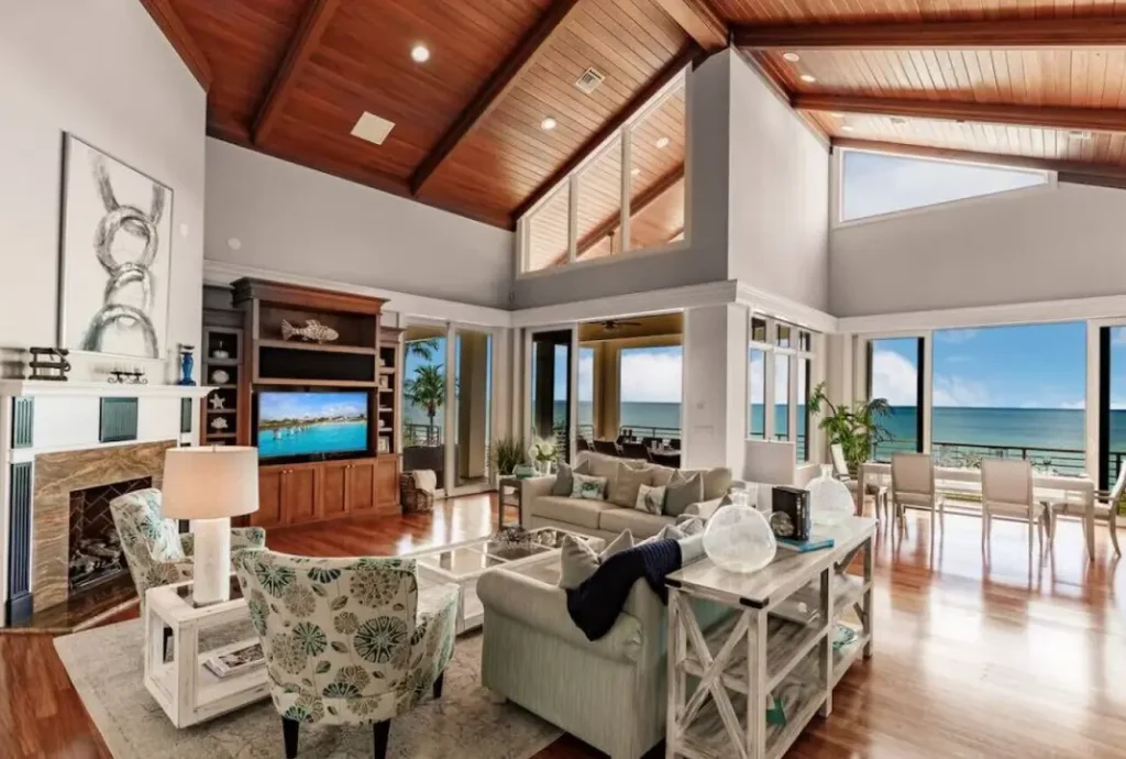 Spacious living area
