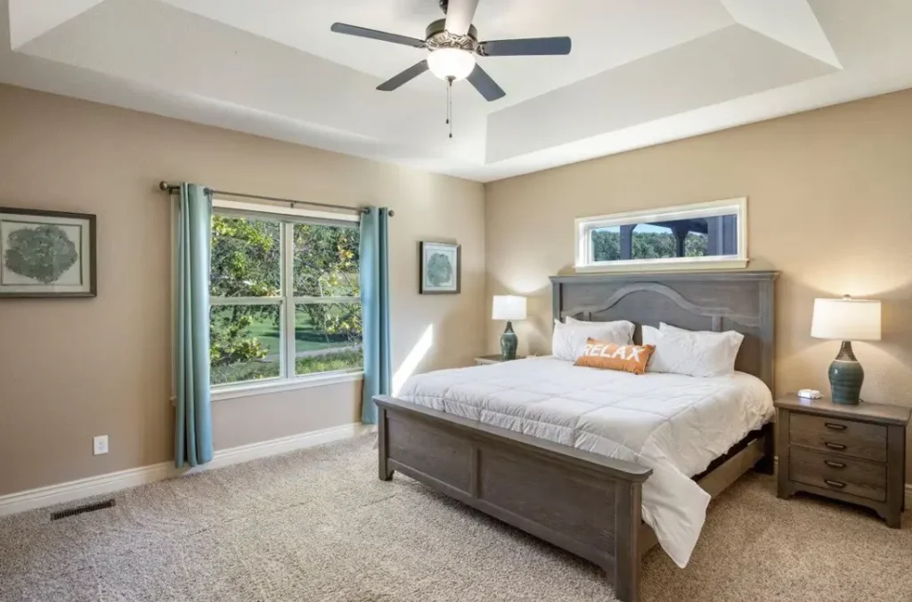 Vaulted Master Suite