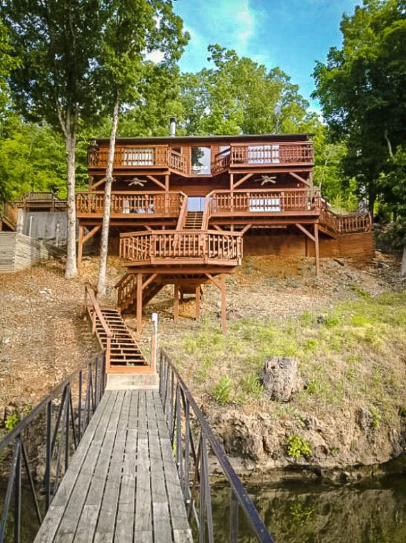 Best Airbnbs in Lake of the Ozarks Lake Houses, Luxury Rentals + More