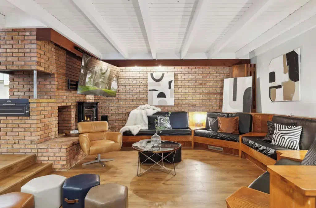 Modern luxury in this lower-level lounge