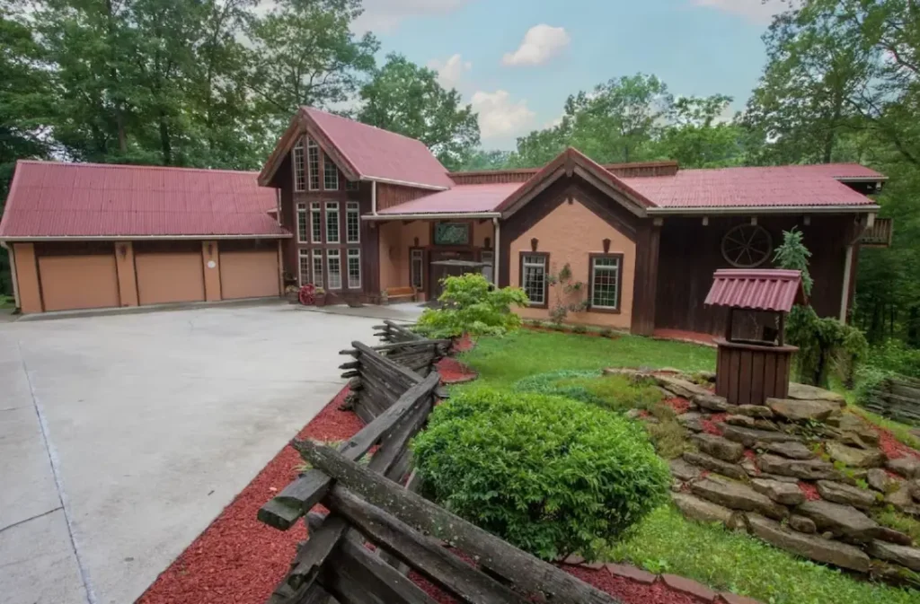 Indiana Wooded Paradise