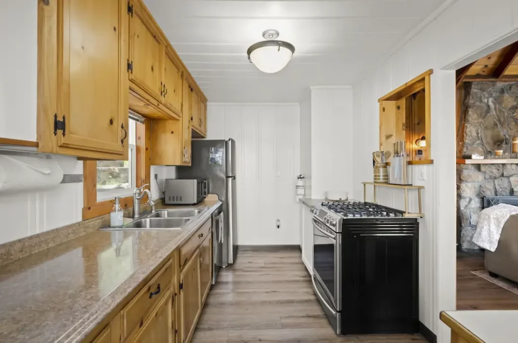 Kitchen area