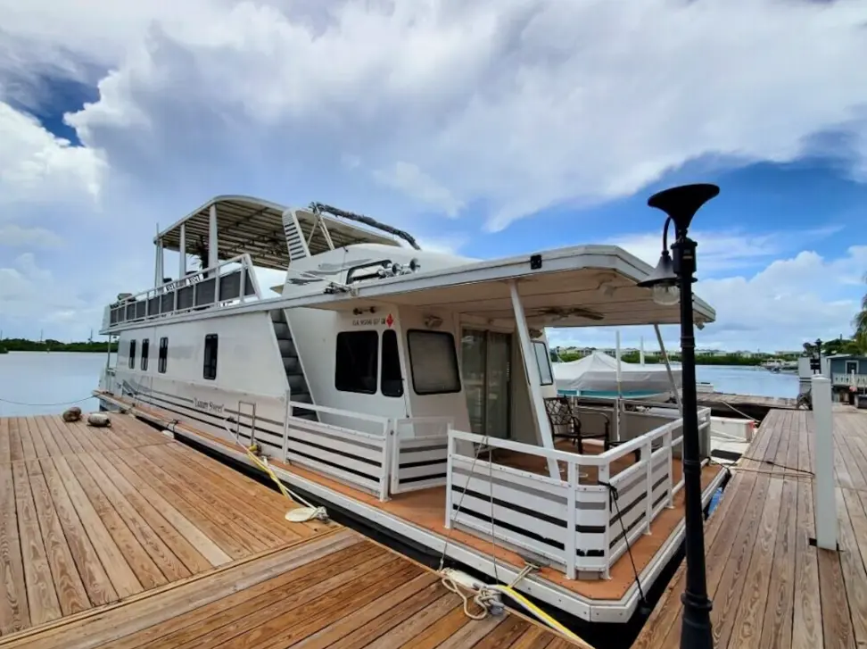 Boat house design