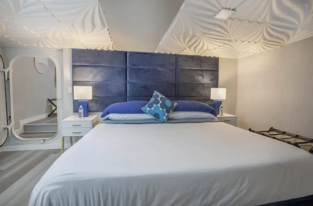 King bedroom