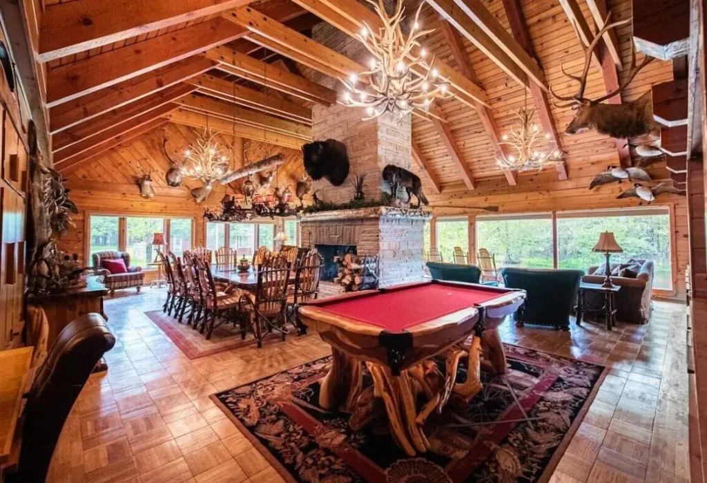 The Great Room of the Royal Stag Lodge