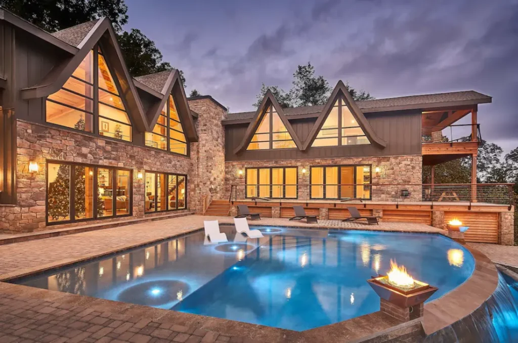 Exterior detail with swimming pool