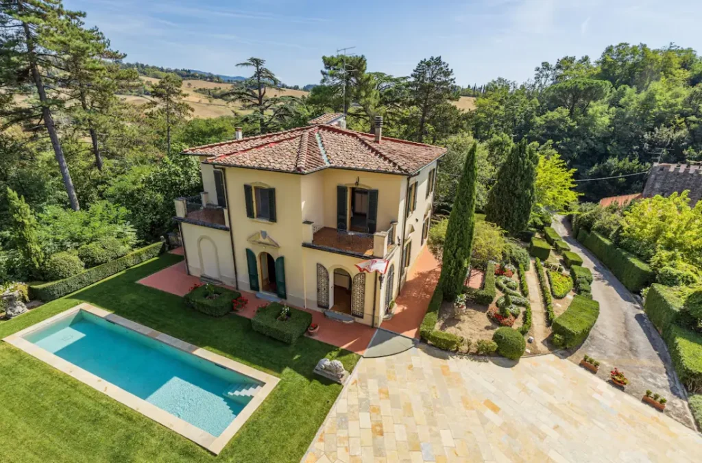 Torre San Pietro exterior design
