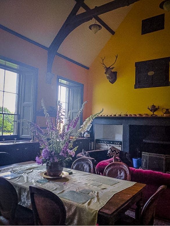 13 Best Airbnbs in Scotland Glasgow, Edinburgh + Scottish Highlands