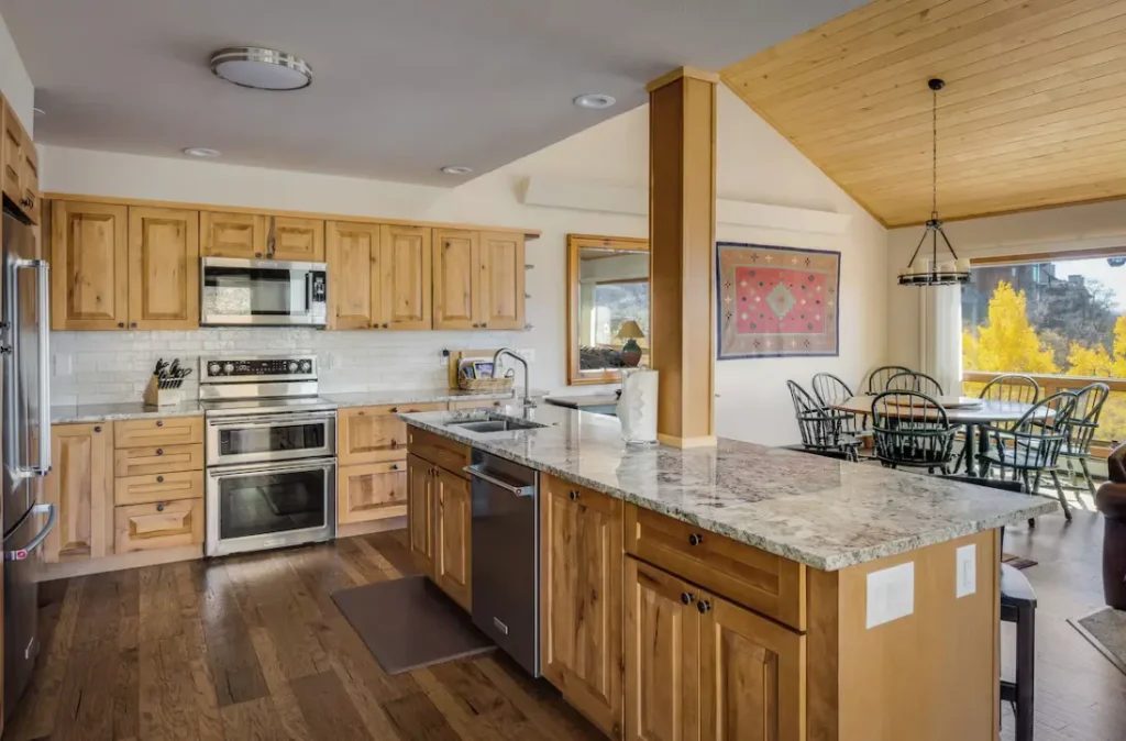 Chaparral kitchen