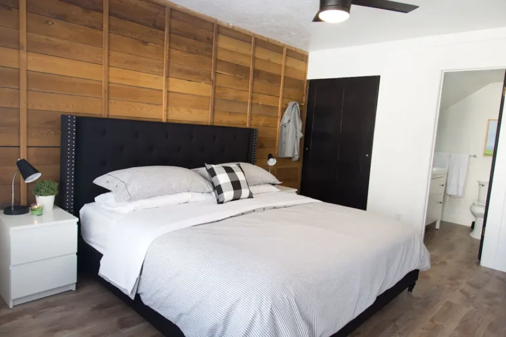 Master Bedroom/Bath