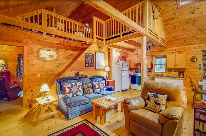 13 Cabin Rentals in Maine Cozy Log Cabins + Lake Cottages for Rent