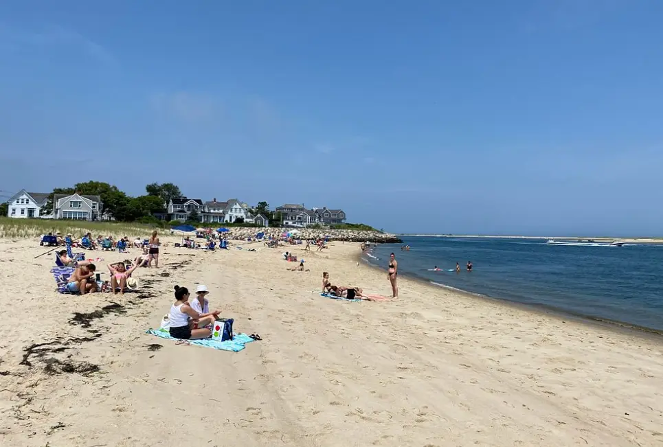 Chatham Lighthouse Beach