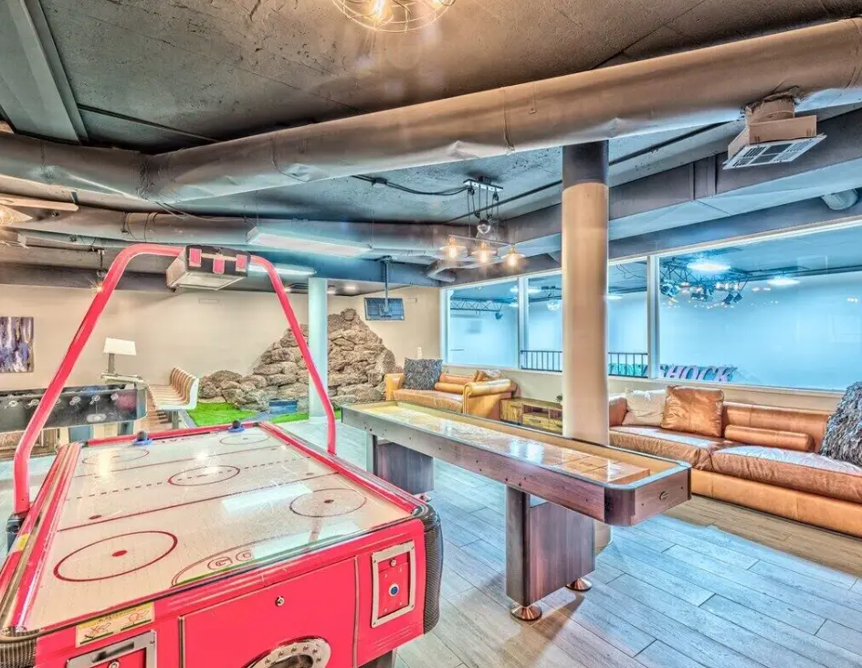 Game room