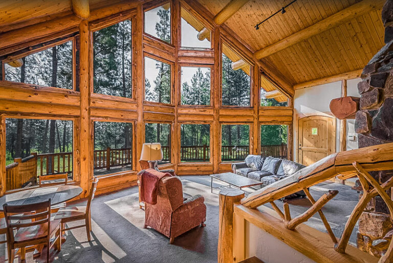 13 Montana Cabin Rentals Luxury Log Cabins for Rent in MT