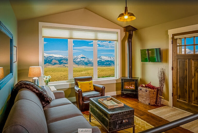 13 Montana Cabin Rentals Luxury Log Cabins for Rent in MT