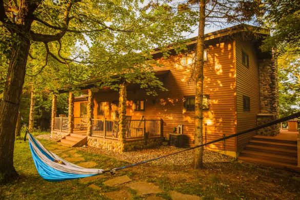 13 EPIC Cabin Rentals in New Hampshire (Log Cabins + Cottages)