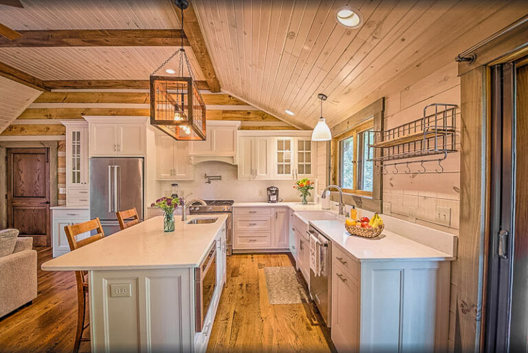 The 13 Best Cabin Rentals in Indiana (With Photos)