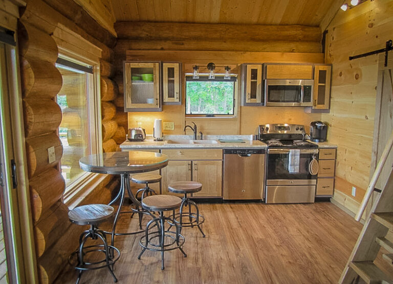 The 13 Best Cabin Rentals in Indiana (With Photos)