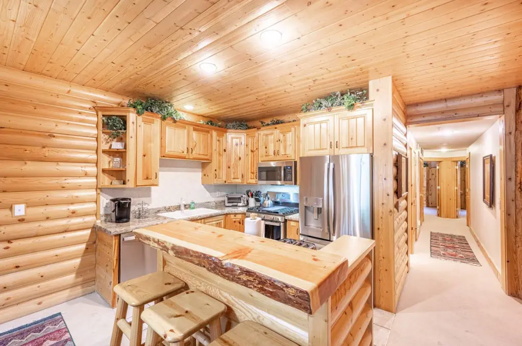 Kitchen area