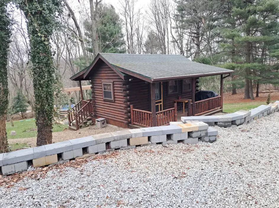 Exterior design of the Tiny Cabin
