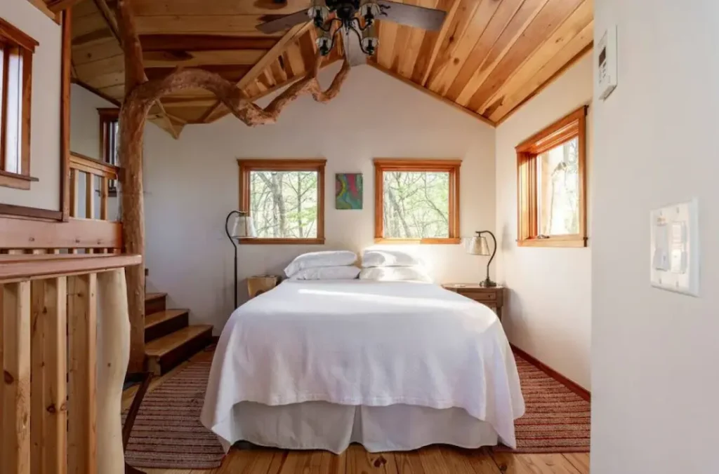 Cozy bedroom