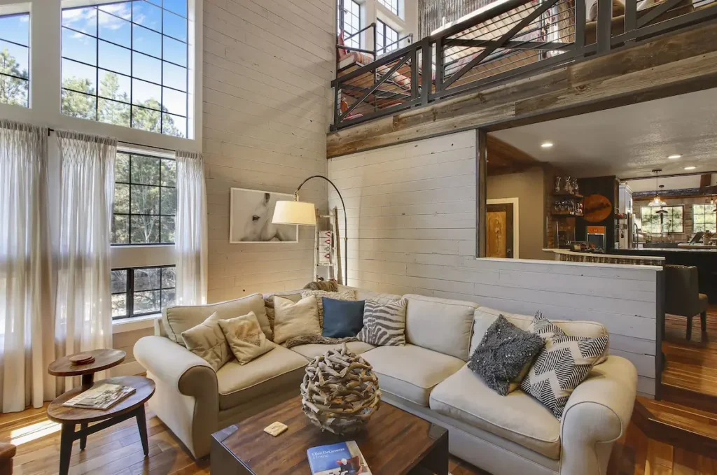 Luxurious living area