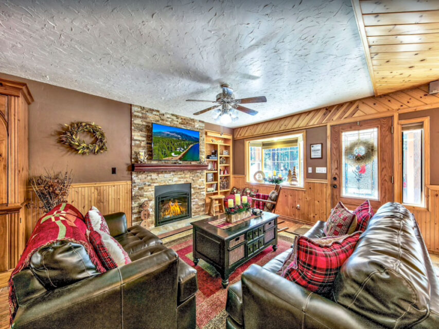 Coolest Cabins for Rent in Lake Tahoe Cozy Chalets + Lakeside Cottages