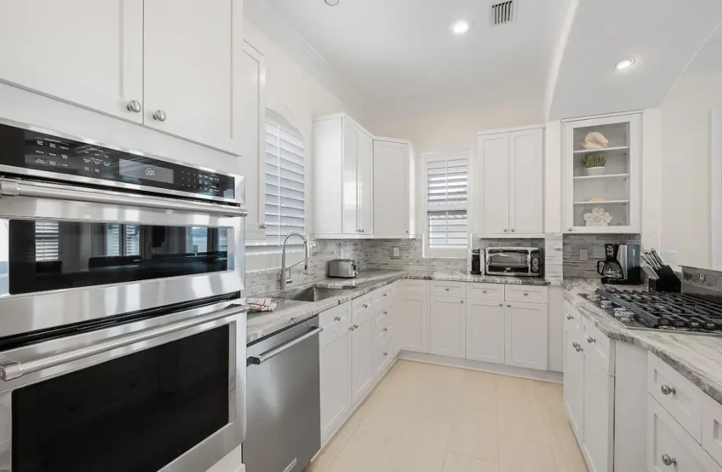 Kitchen area