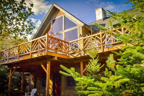 13 Spectacular Lake Tahoe Cabins (With Availability)