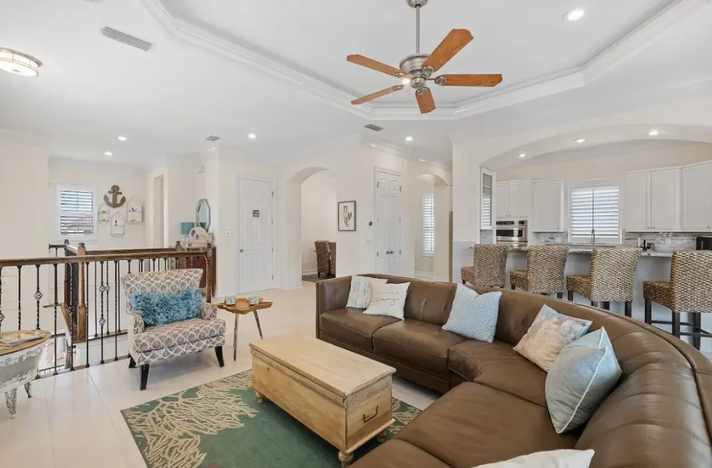 3rd Floor Living Room