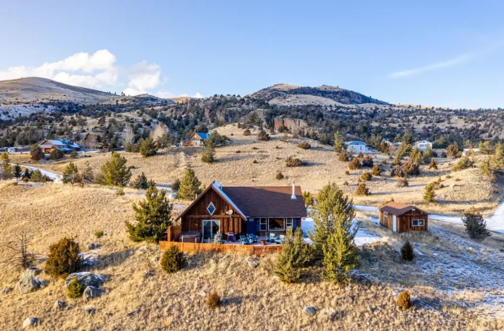 Very private cabin setting