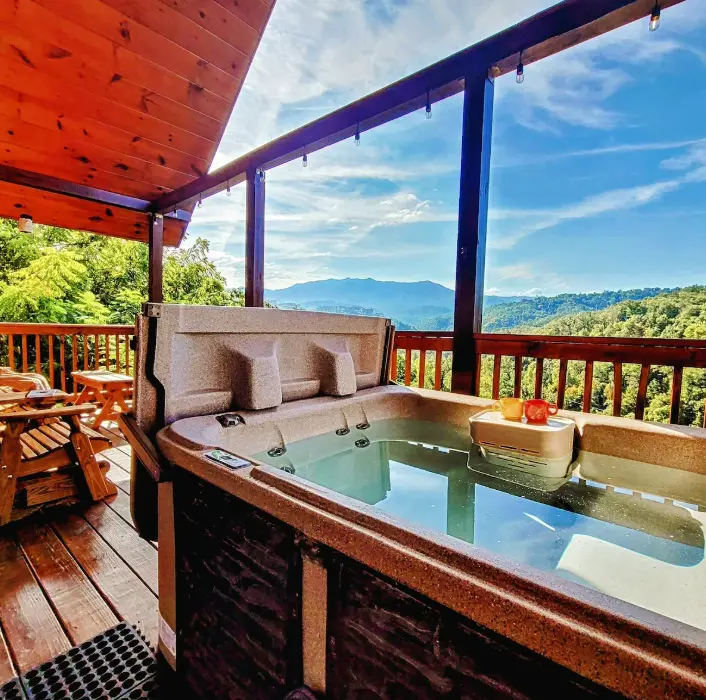 Luxury minutes from downtown Gatlinburg