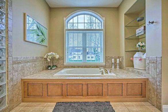 the elegant bathroom of one of the Indiana lake house rentals