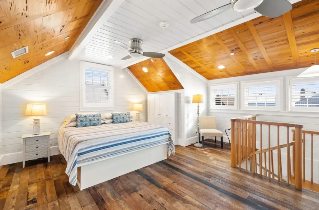 Relaxing bedroom atmosphere