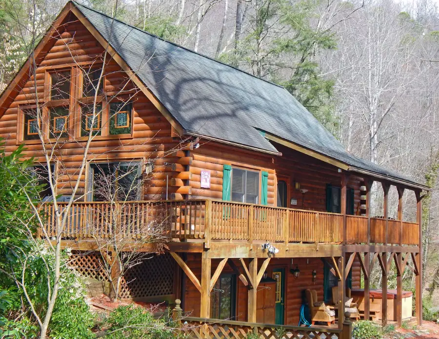 Linger Longer Lodge exterior design