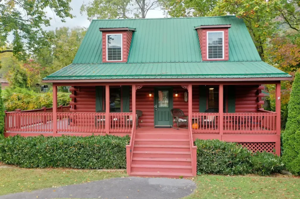 Smoky Bear Cabin, a true log cabin located in the Crocketts Meadow neighborhood
