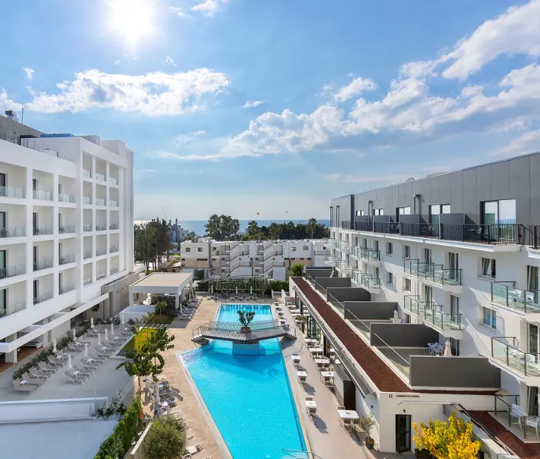 Anemi Hotel & Suites